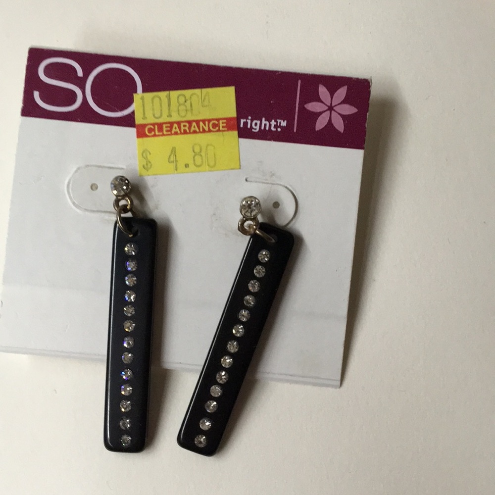 Long black dangly earrings